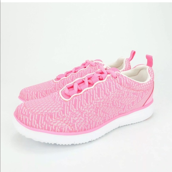 Propet TravelFit Pro Knit Comfort Sneakers 6 Wide - Picture 1 of 6